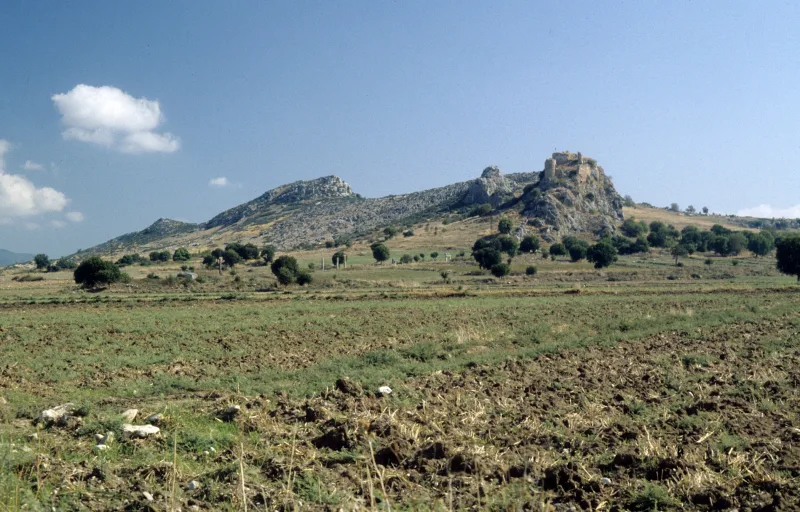 Кастабала (Castabala) — античный город и святилище Перасии в Османие